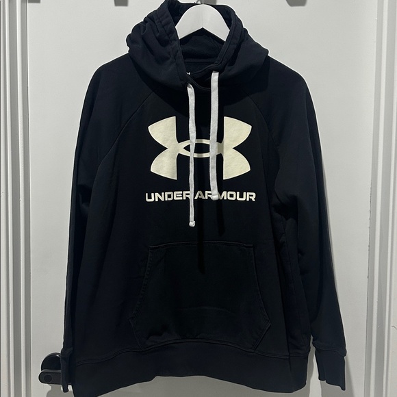 UNDER ARMOUR HOODIE - Picture 3 of 8